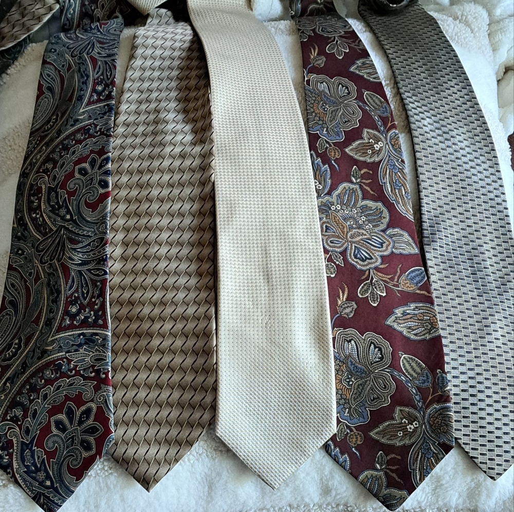 Silk Paisley and Geometric Patterned Ties Set.  All Silk 100% 20 Dollars Each